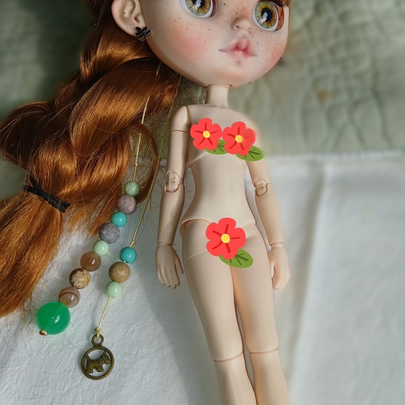 Blythe Doll - Picture 7 of 8